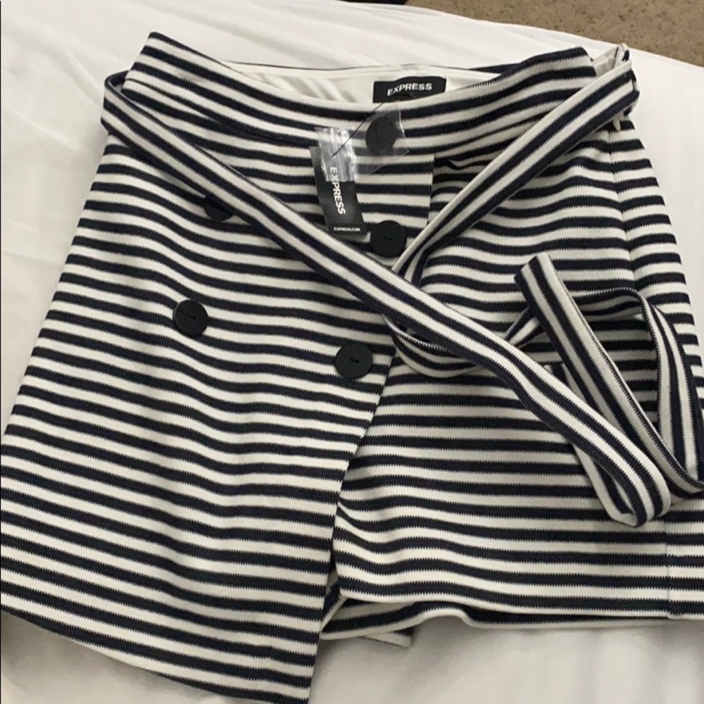 Sailor striped skort